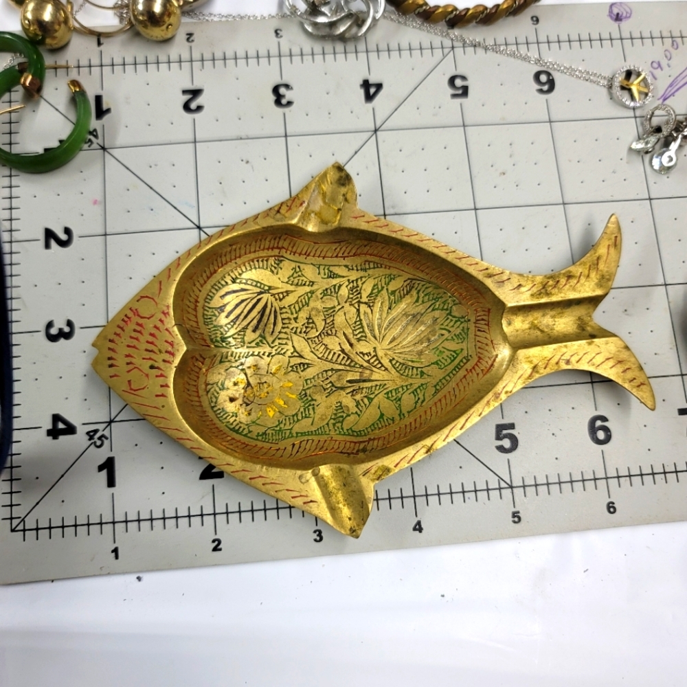 vintage indian brass fish ashtray , fish Statue, fish